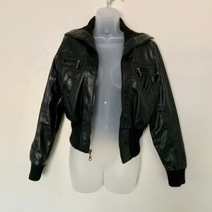 Crop faux leather jacket size M
